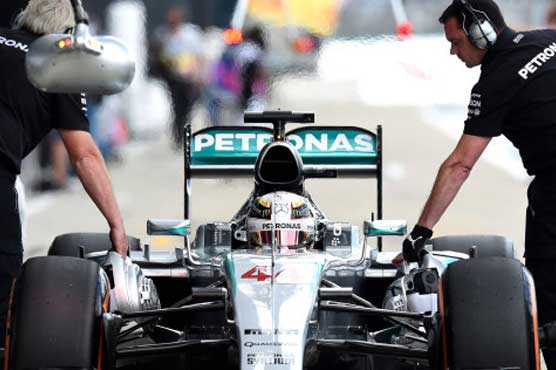 Formula One: Hamilton wants to end triumphant season on a high