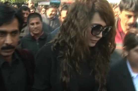 Hearing of Ayyan's passport return plea adjourned due to absence of judge