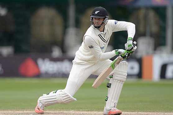 New Zealand 22 for 0 at dinner to be level with Australia