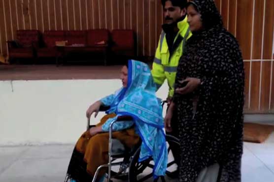 Islamabad's ailing citizens reach polling stations to cast vote 
