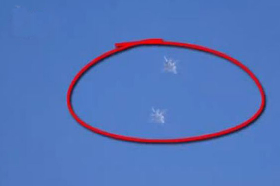 Russia strikes IS stronghold in Syria as West warns of escalation