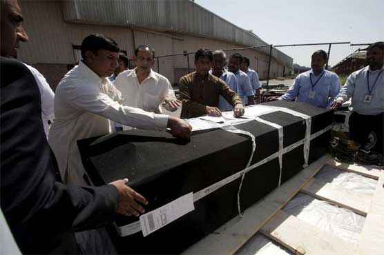 First Iran hajj dead flown home nine days after stampede