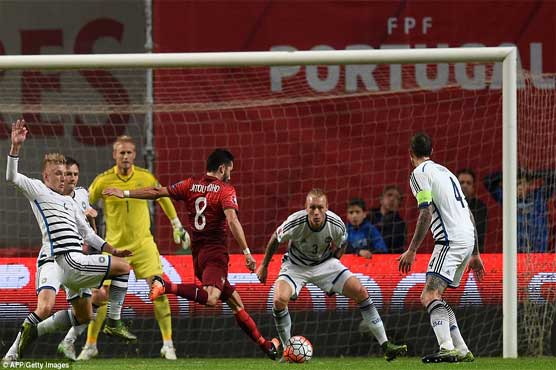 Football: Moutinho fires Portugal to Euro 2016