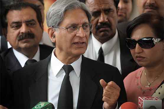 Those paying Rs 477 as tax making billions of projects: Aitzaz Ahsan