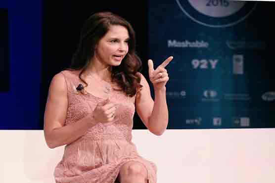 Hollywood women say 'no more' to pay disparity, harassment 