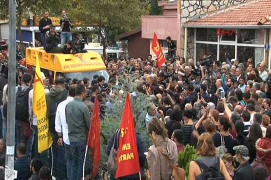 Thousands rally against Erdogan as Turkey mourns deadliest attack