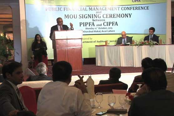 Ishaq Dar to make another reconciliation attempt with traders: FBR Chairman