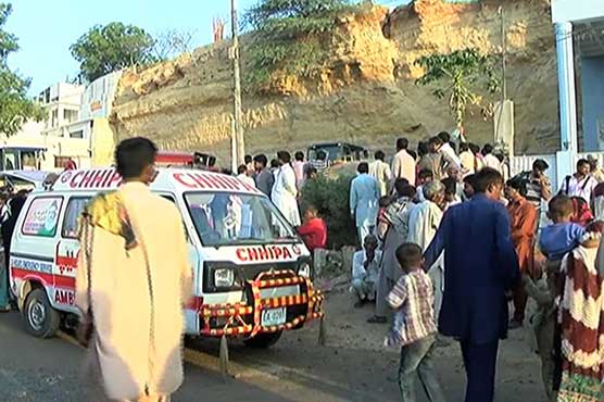 13 killed in Karachi landslide