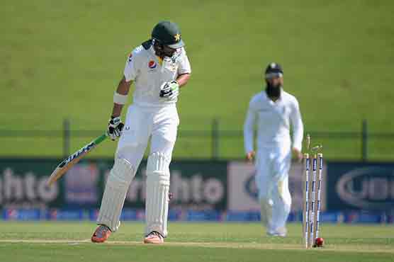 Hafeez misses century as Pakistan score 203-2