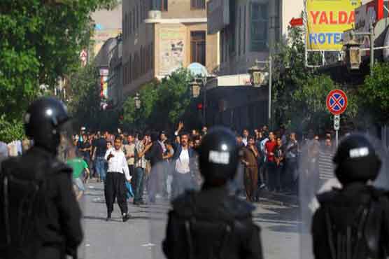 UN urges Iraq's feuding Kurds to respect democracy