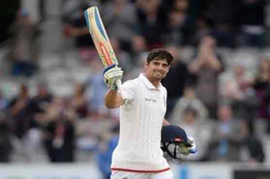 Cook hit half-century as England fight in first Test