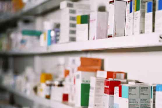 Robbers stealing medicines caught red-handed by Nishtar Hospital admin
