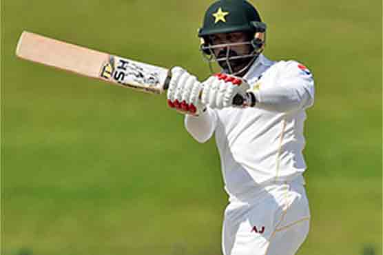 Day 5: Pakistan 102-3 in first England Test at tea