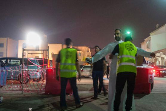 Saudi Shiites defiant after 5 killed in 'IS shooting'