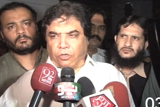 Hanif Abbasi blames contractor for Metro bridge accident