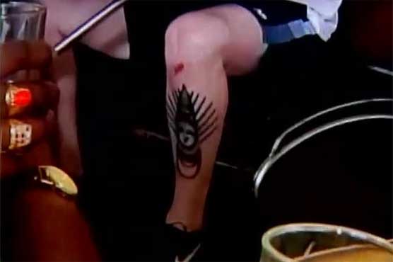 Indian activists threaten to 'skin' Australian over tattoo