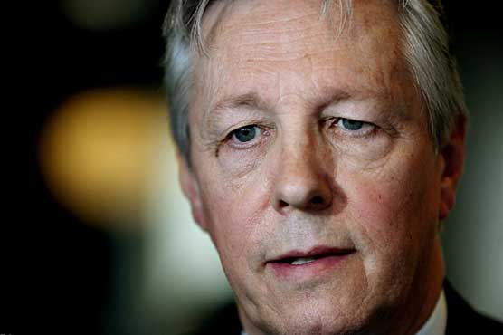 N.Ireland First Minister resumes duties after IRA row 