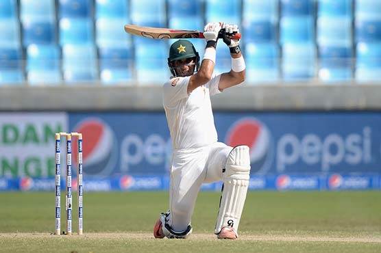Pakistan 311-4 at lunch, lead by 447 in second England Test