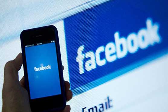 Facebook expands smartphone alerts to news, weather