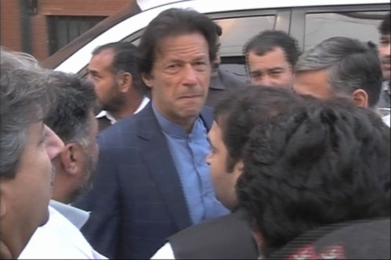 Imran Khan visits quake-hit areas in Khyber Pakhtunkhwa