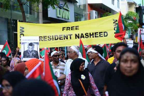 Trouble in paradise as power struggle grips Maldives