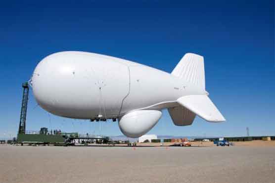 Runaway U.S. military blimp wreaks havoc in Pennsylvania