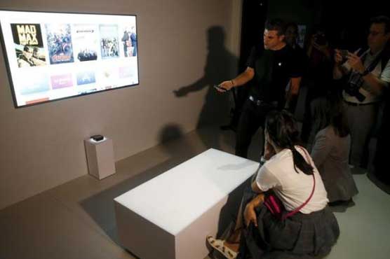 Apple TV challenges developers to take apps to the big screen