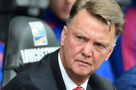 Football: United hamstrung by transfer chaos