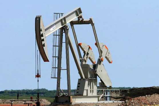 Oil prices tumble in Asia on Chinese data