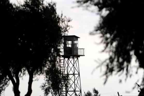 Turkish soldier killed, another missing after fire from IS territory in Syria