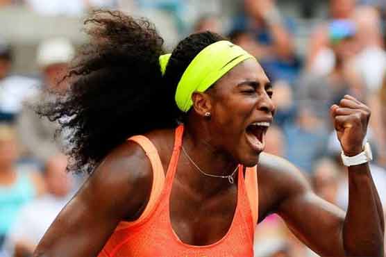 Tennis: Serena struggles but advances at US Open