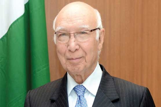 Sartaj Aziz to visit Kabul on September 4
