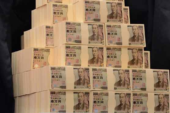 Yen strengthens ahead of US jobs report