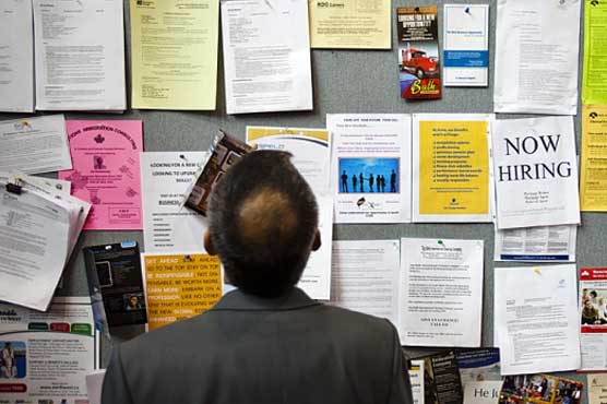 Canada unemployment up slightly at 7.0% in August