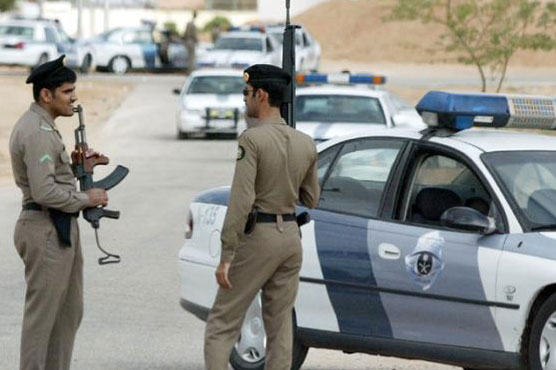 Saudi policeman, gunman killed in shootout