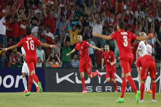 Football: Turkey stun woeful Dutch in battle for Euro spot