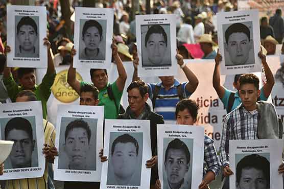 Independent probe doubts 43 Mexico students cremated