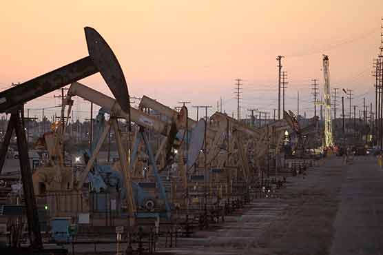 Oil prices down in Asian trade