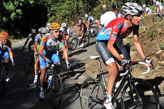 Cycling: Frank Schleck wins Vuelta 16th stage, Rodriguez in red