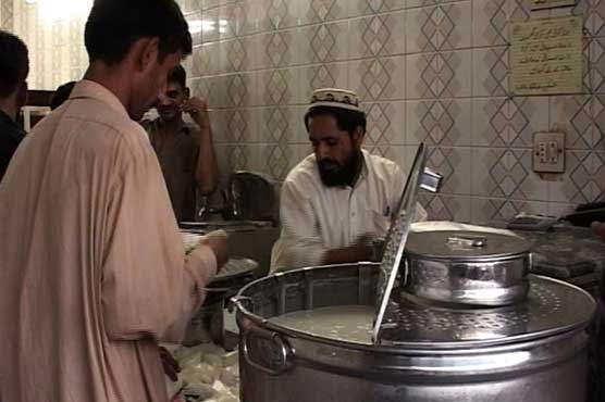 Dunya News' effort proving fruitful: Milk price dropped in several areas of Karachi