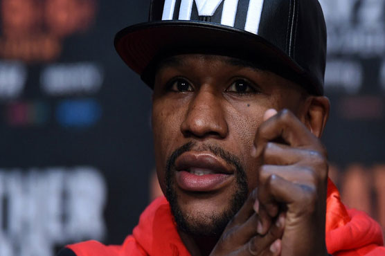 Boxing: Mayweather on defensive ahead of 'last fight'