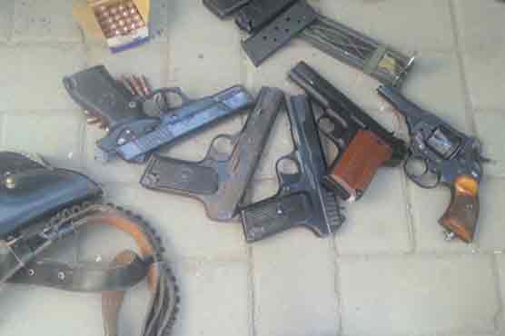Ten suspects apprehended in Islamabad, weapons confiscated