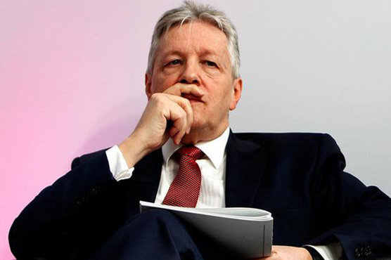 N.Ireland government faces collapse in IRA row 