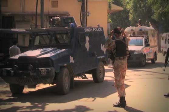 Rangers arrest ten suspected target killers in Karachi