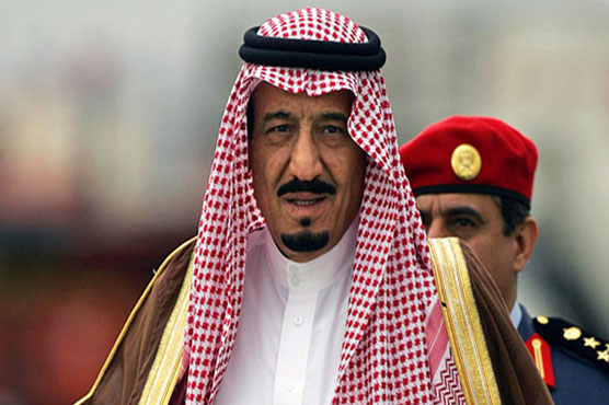 Saudi King Shah Salman visits accident site in Makkah