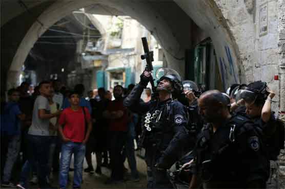 Clashes rock Jerusalem's Al-Aqsa compound for second day