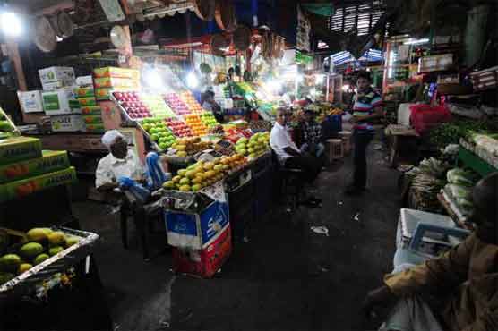 India wholesale prices fall for tenth straight month
