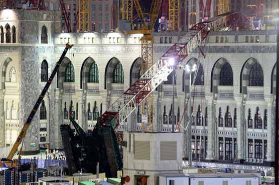 Saudi insurance company to grant three lac riyals to Makkah crane victims