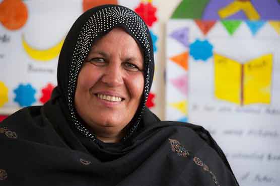 Afghan educator of uprooted girls wins UN refugee award