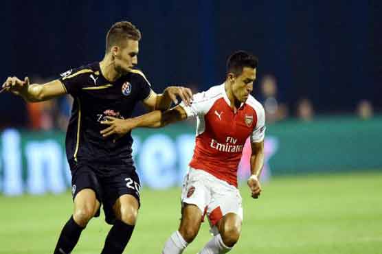 Football: Giroud off as Arsenal stunned in Zagreb